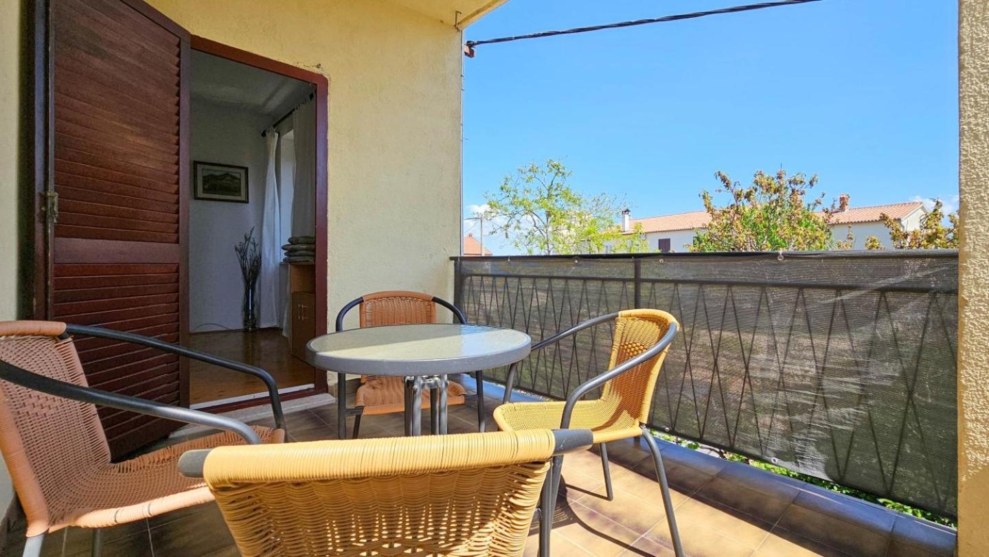 Appartement Stelia F. à Novigrad Istria Extérieur photo